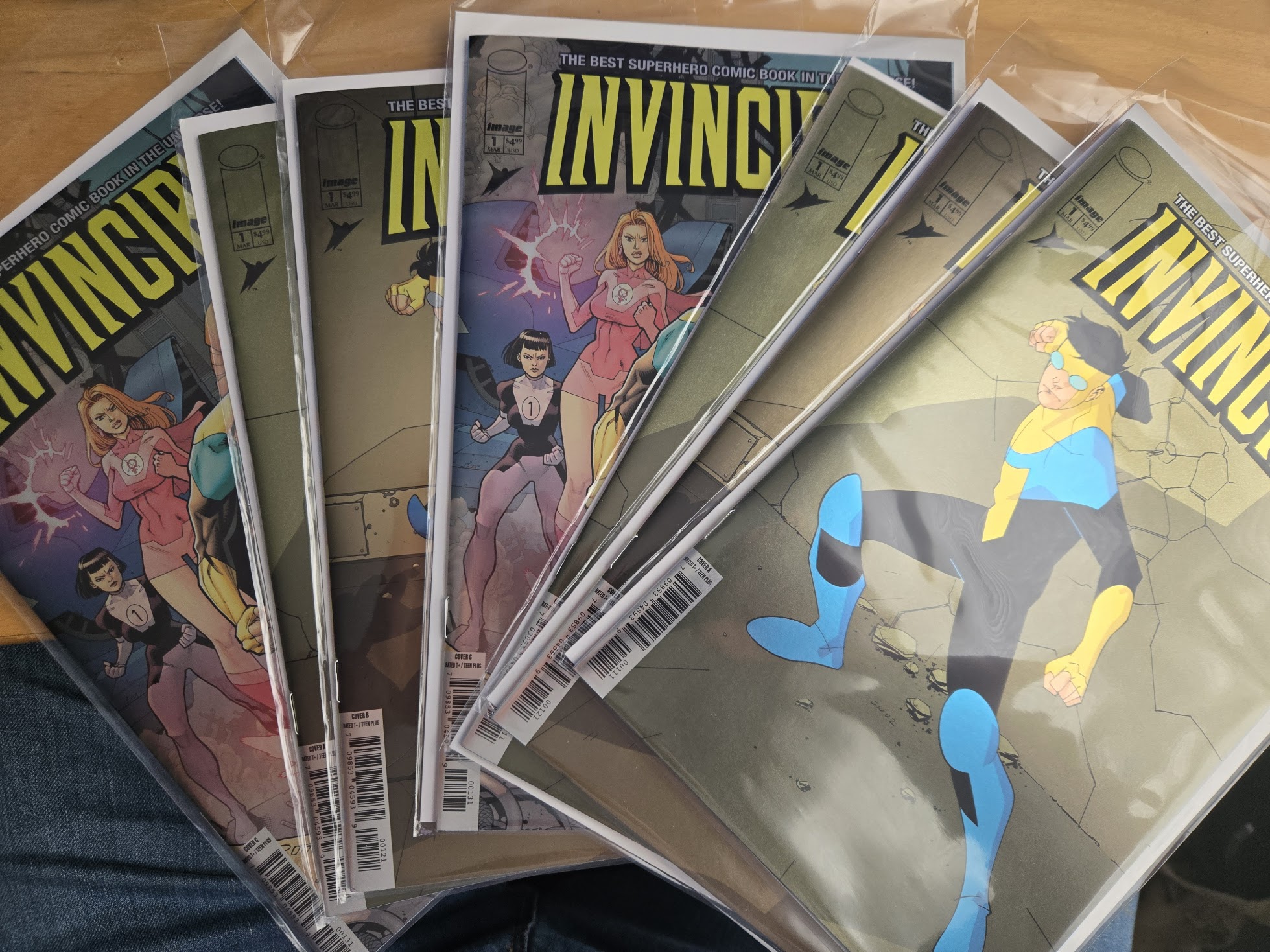 Invincible Comics